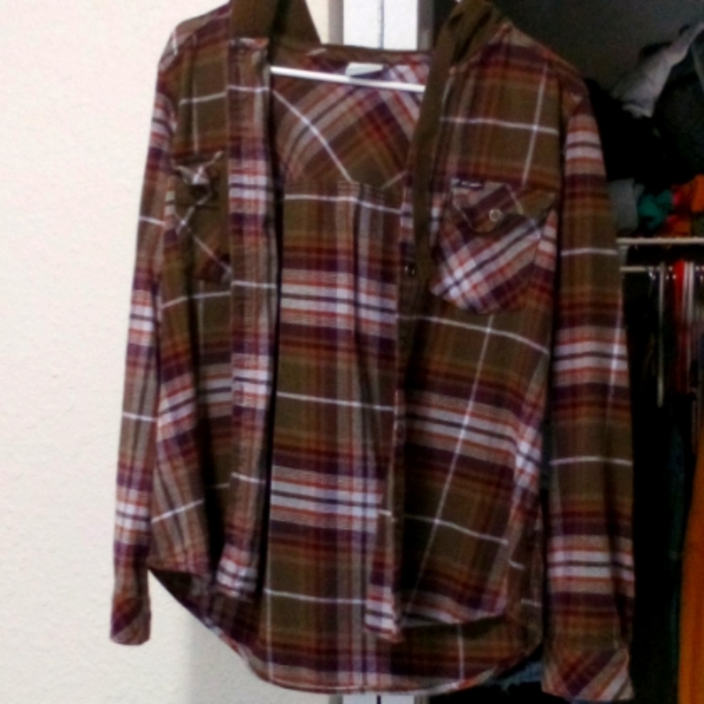 Button up flannel will hood